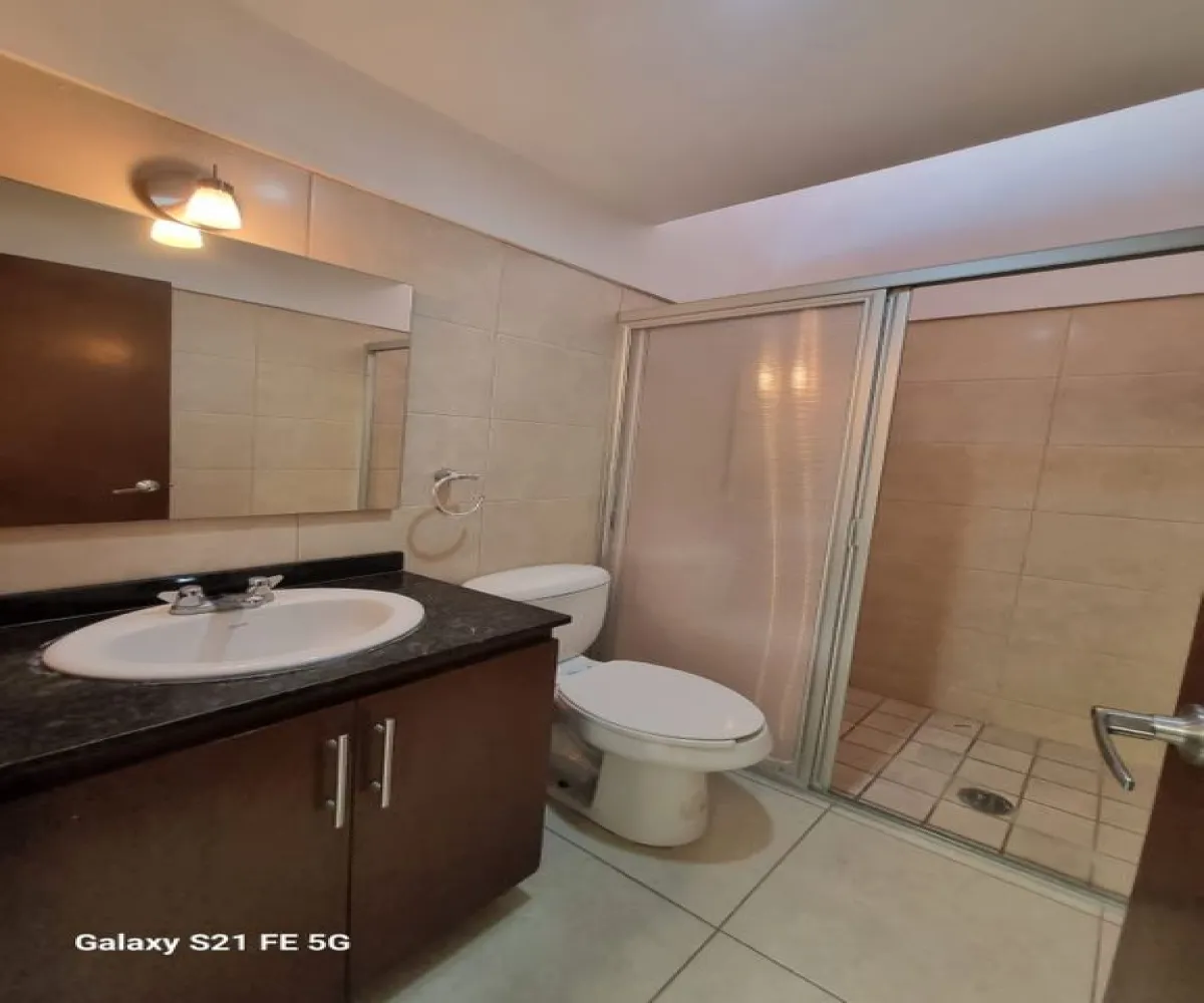 Casa En Venta,Nueva Galicia Residencial,Avenida Nueva Galicia S/N, Tlajomulco de Zúñiga, Jalisco 45645, 3 Habitaciones,3 Baños,Avenida Nueva Galicia,2,pe5rDVF