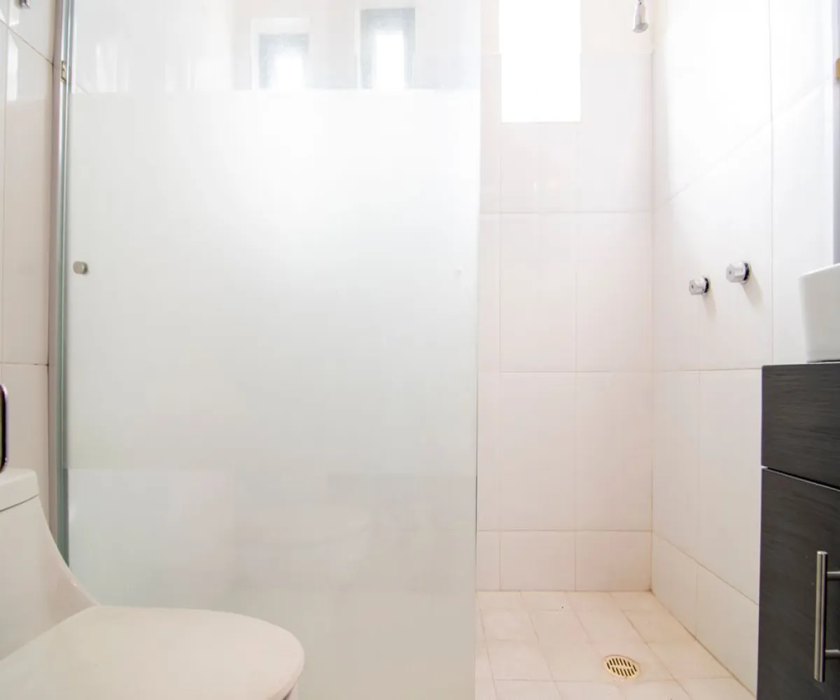 Casa En Venta,Fidel Velázquez,Calle Irene Robledo Garcia 1447, Guadalajara, Jalisco 44220, 2 Habitaciones,2 Baños,Calle Irene Robledo Garcia,1,ppZ84iy