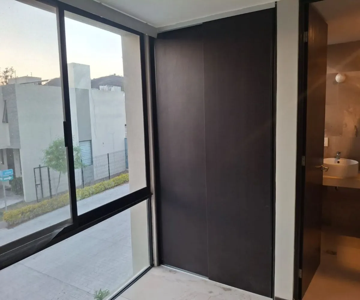 Casa En Venta,Jardines de Santa Anita,Camino a San Isidro 1540 211, Tlajomulco de Zúñiga, Jalisco 45645, 2 Habitaciones,2 Baños,Camino a San Isidro,2,p3R9iPT
