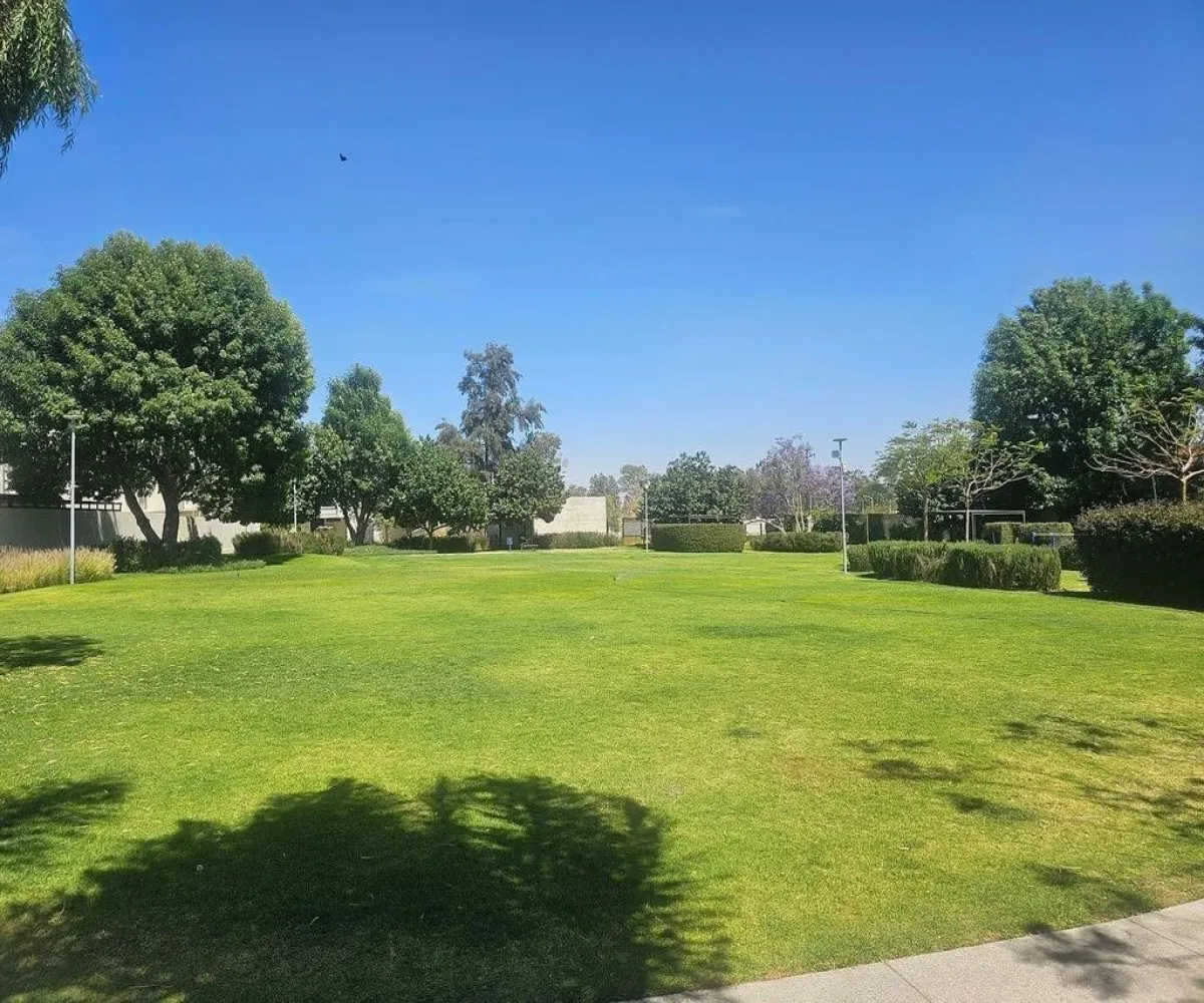 Casa En Venta,Jardines de Santa Anita,Camino a San Isidro 1540 211, Tlajomulco de Zúñiga, Jalisco 45645, 2 Habitaciones,2 Baños,Camino a San Isidro,2,p3R9iPT