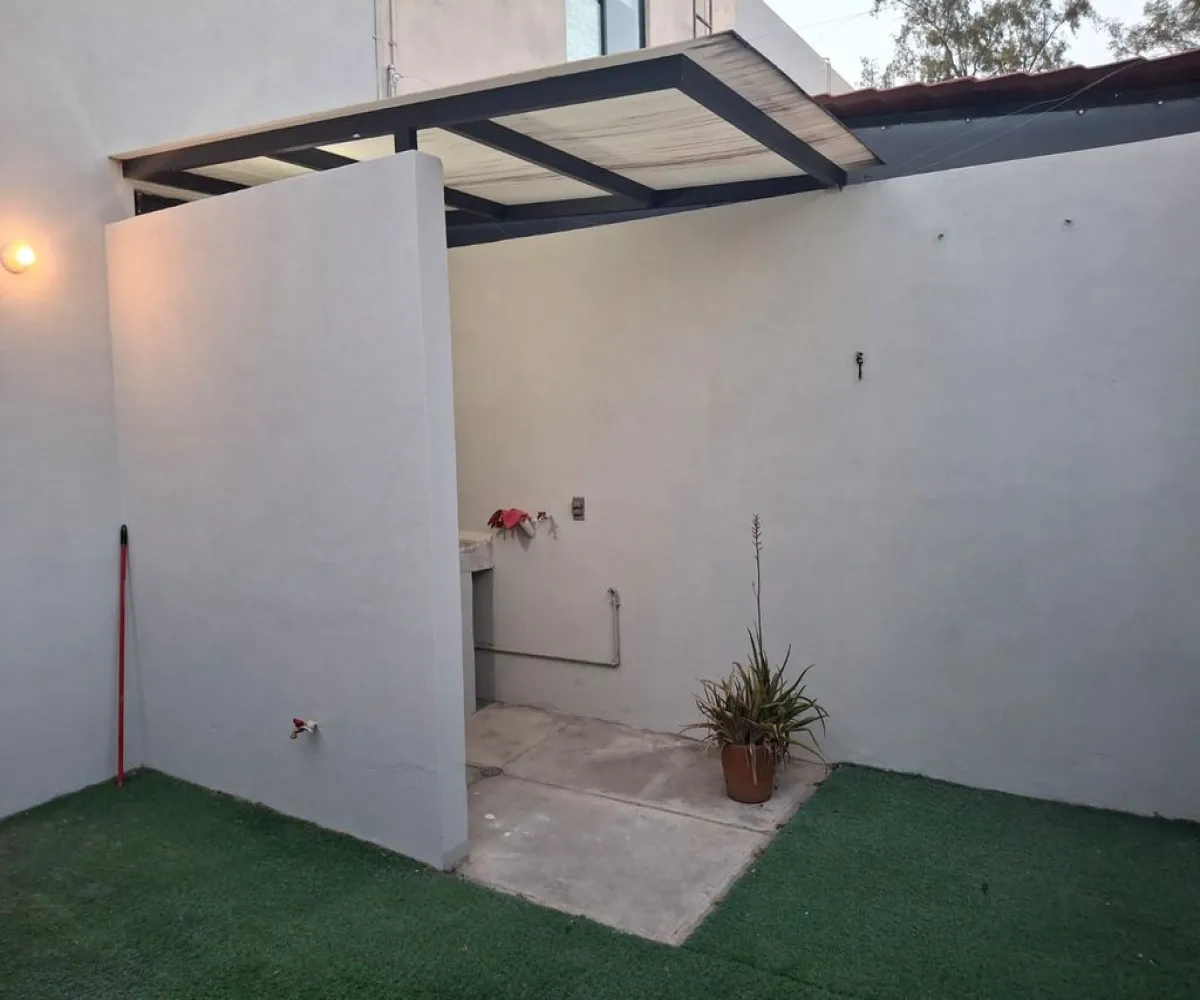 Casa En Venta,Jardines de Santa Anita,Camino a San Isidro 1540 211, Tlajomulco de Zúñiga, Jalisco 45645, 2 Habitaciones,2 Baños,Camino a San Isidro,2,p3R9iPT