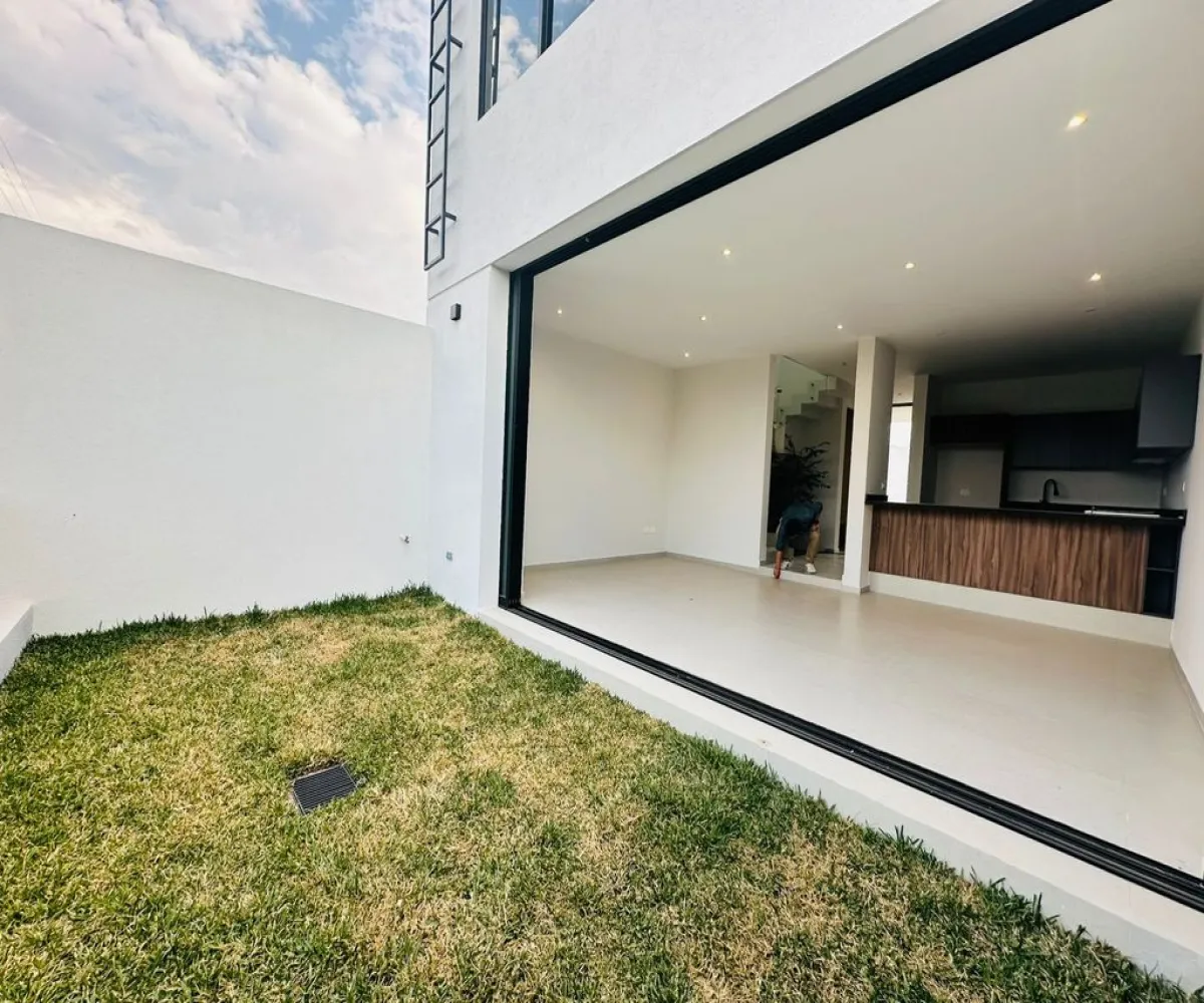 Casa En Venta,Alva Residencial Capital Norte,Paseo de la alborada 5522, Zapopan, Jalisco 45134, 3 Habitaciones,2 Baños,Paseo de la alborada ,2,p8lSozw