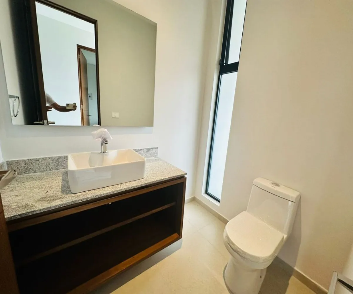 Casa En Venta,Alva Residencial Capital Norte,Paseo de la alborada 5522, Zapopan, Jalisco 45134, 3 Habitaciones,2 Baños,Paseo de la alborada ,2,p8lSozw