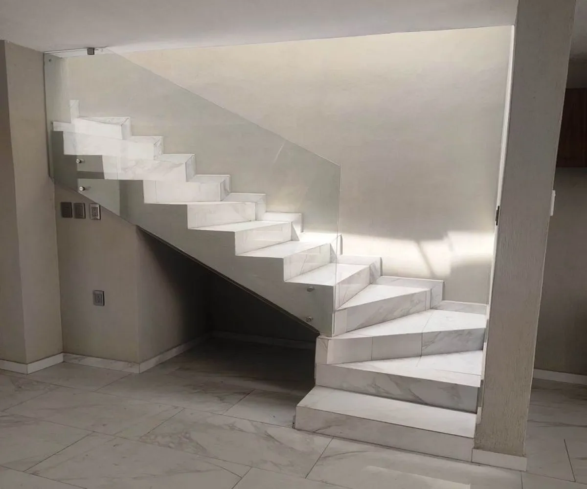 Casa En Venta,Tlaquepaque,Avenida Zimaltá S/N, San Pedro Tlaquepaque, Jalisco 45610, 2 Habitaciones,3 Baños,Avenida Zimaltá,2,pfimN7f