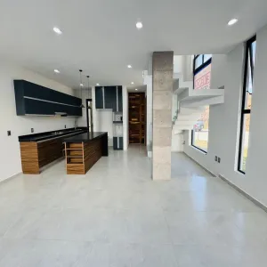 Casa En Venta,Senderos de Monte Verde,LOPEZ MATEOS 8484 8484, Tlajomulco de Zúñiga, Jalisco 45646, 3 Habitaciones,2 Baños,LOPEZ MATEOS 8484,1,pqKhhOx