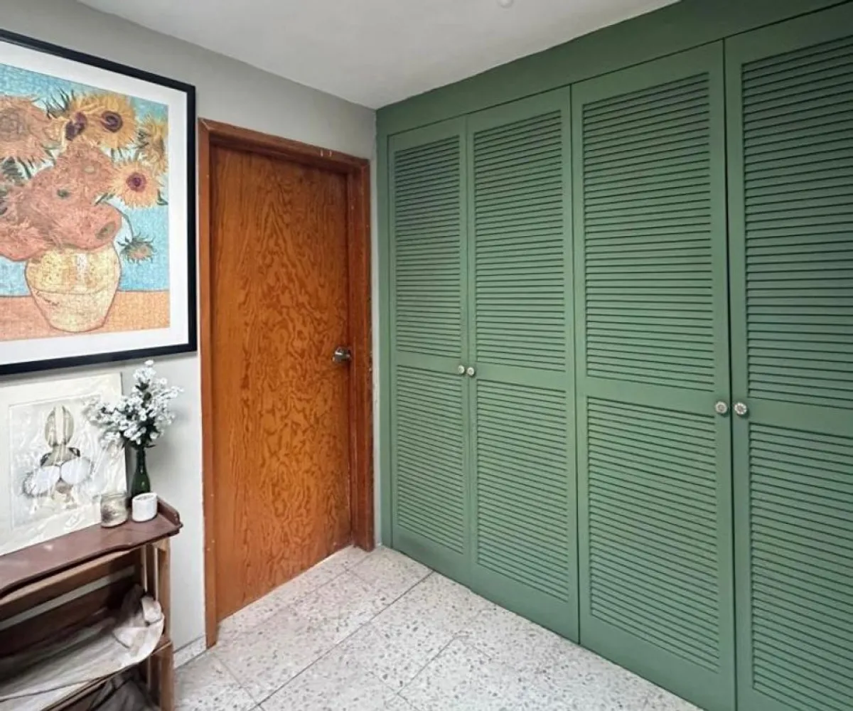 Casa En Venta,Eucalipto Vallarta,Calle Velázquez 122, Zapopan, Jalisco 45020, 4 Habitaciones,3 Baños,Calle Velázquez,1,pSinPw1