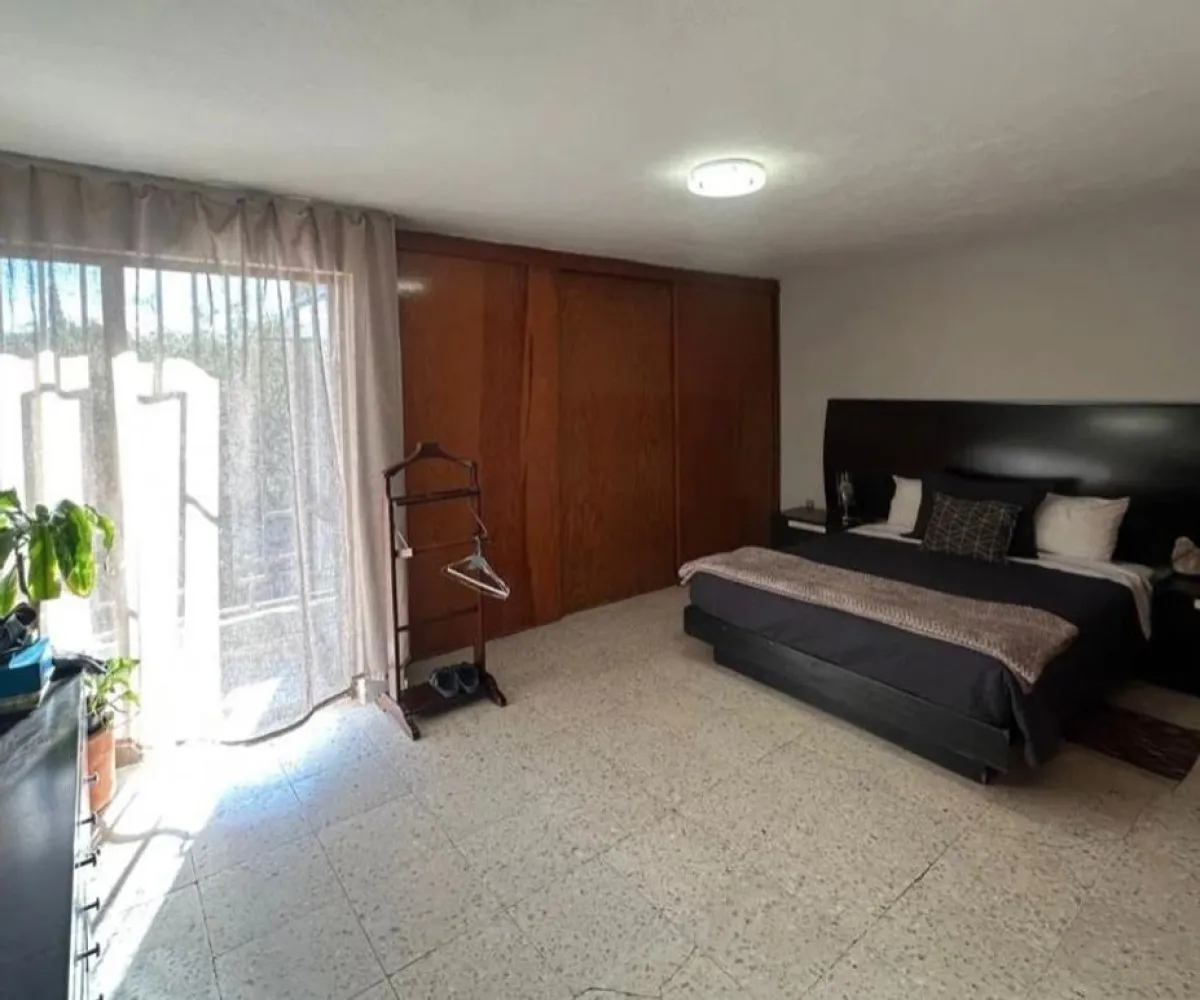 Casa En Venta,Eucalipto Vallarta,Calle Velázquez 122, Zapopan, Jalisco 45020, 4 Habitaciones,3 Baños,Calle Velázquez,1,pSinPw1