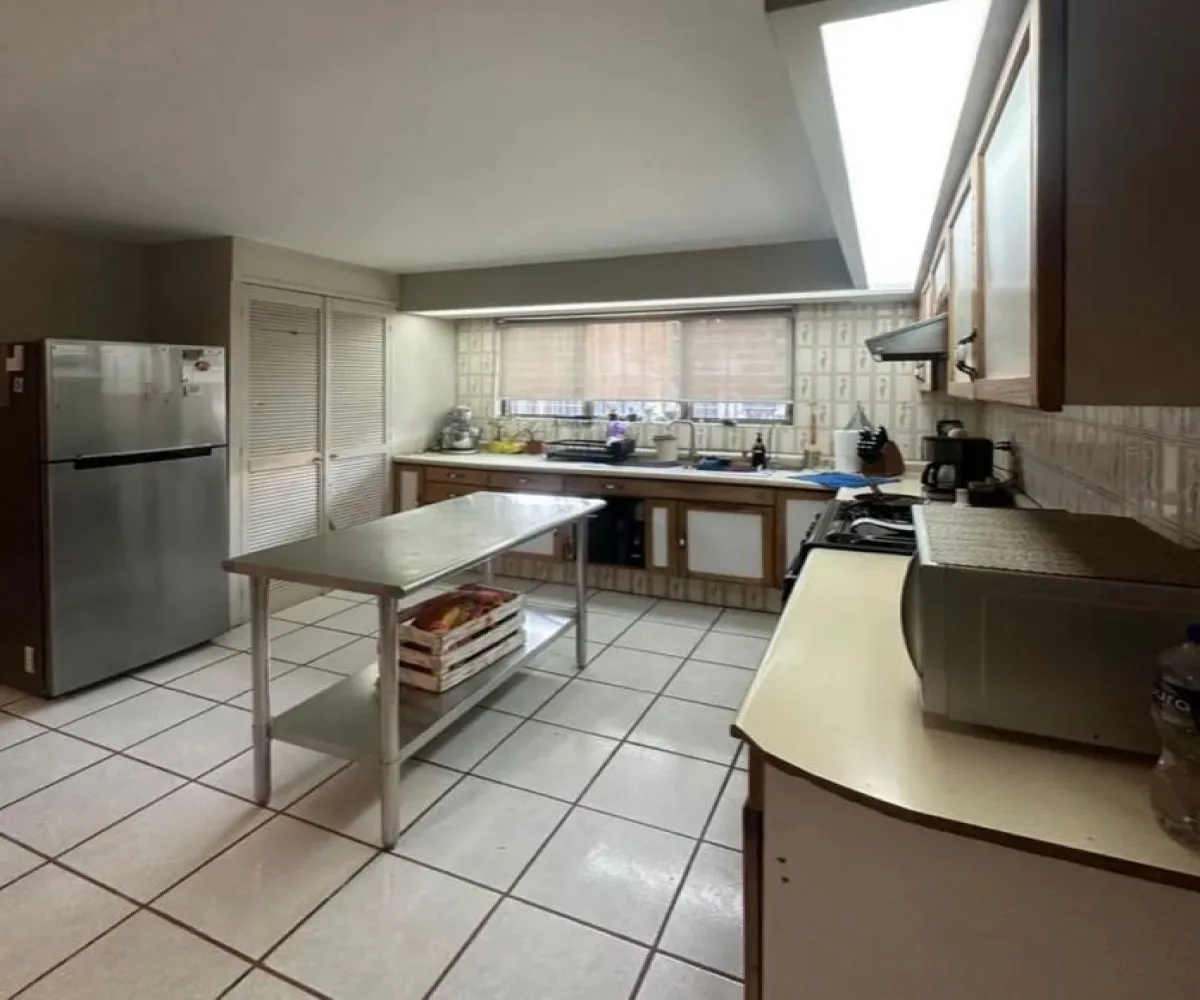 Casa En Venta,Eucalipto Vallarta,Calle Velázquez 122, Zapopan, Jalisco 45020, 4 Habitaciones,3 Baños,Calle Velázquez,1,pSinPw1