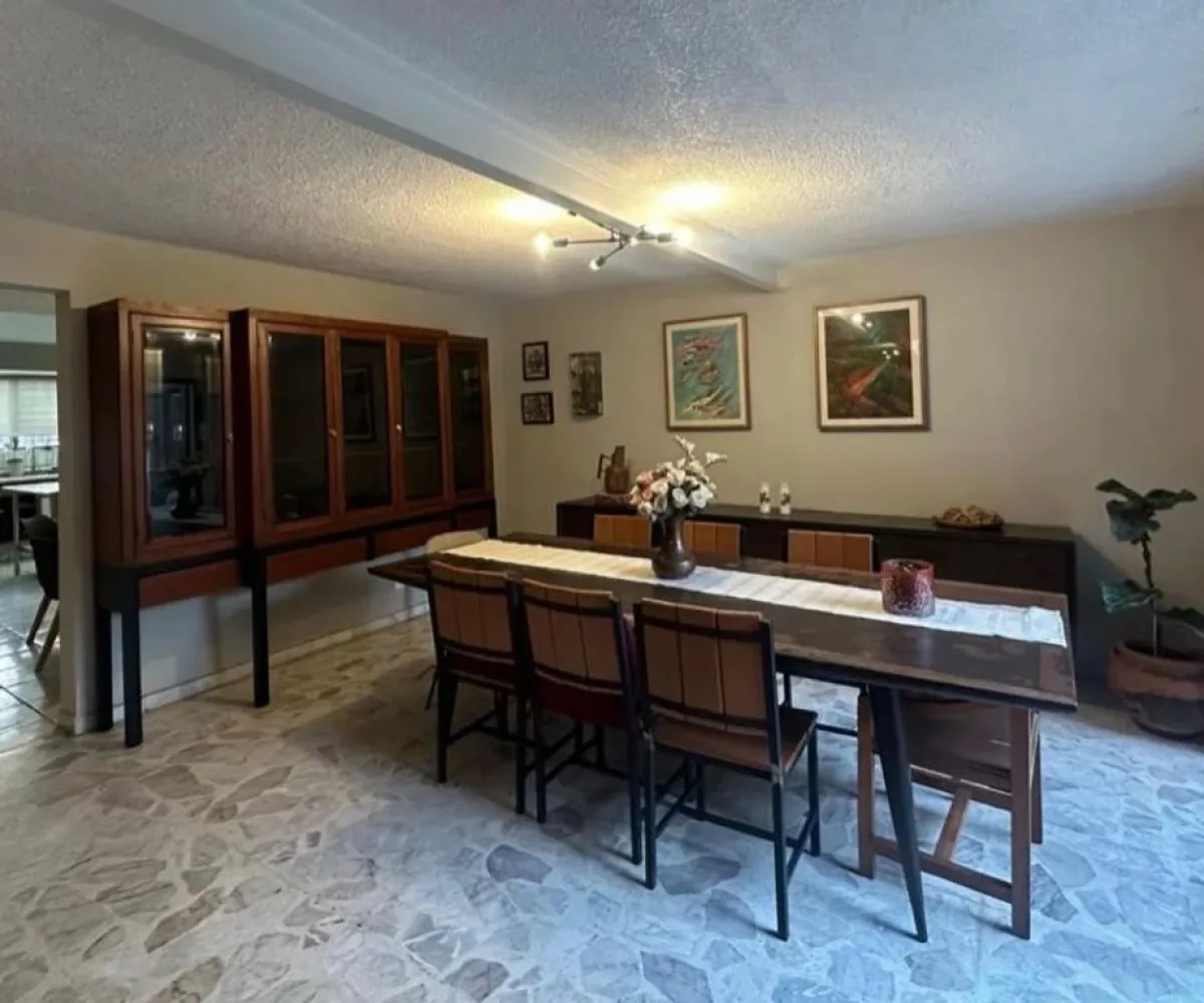 Casa En Venta,Eucalipto Vallarta,Calle Velázquez 122, Zapopan, Jalisco 45020, 4 Habitaciones,3 Baños,Calle Velázquez,1,pSinPw1