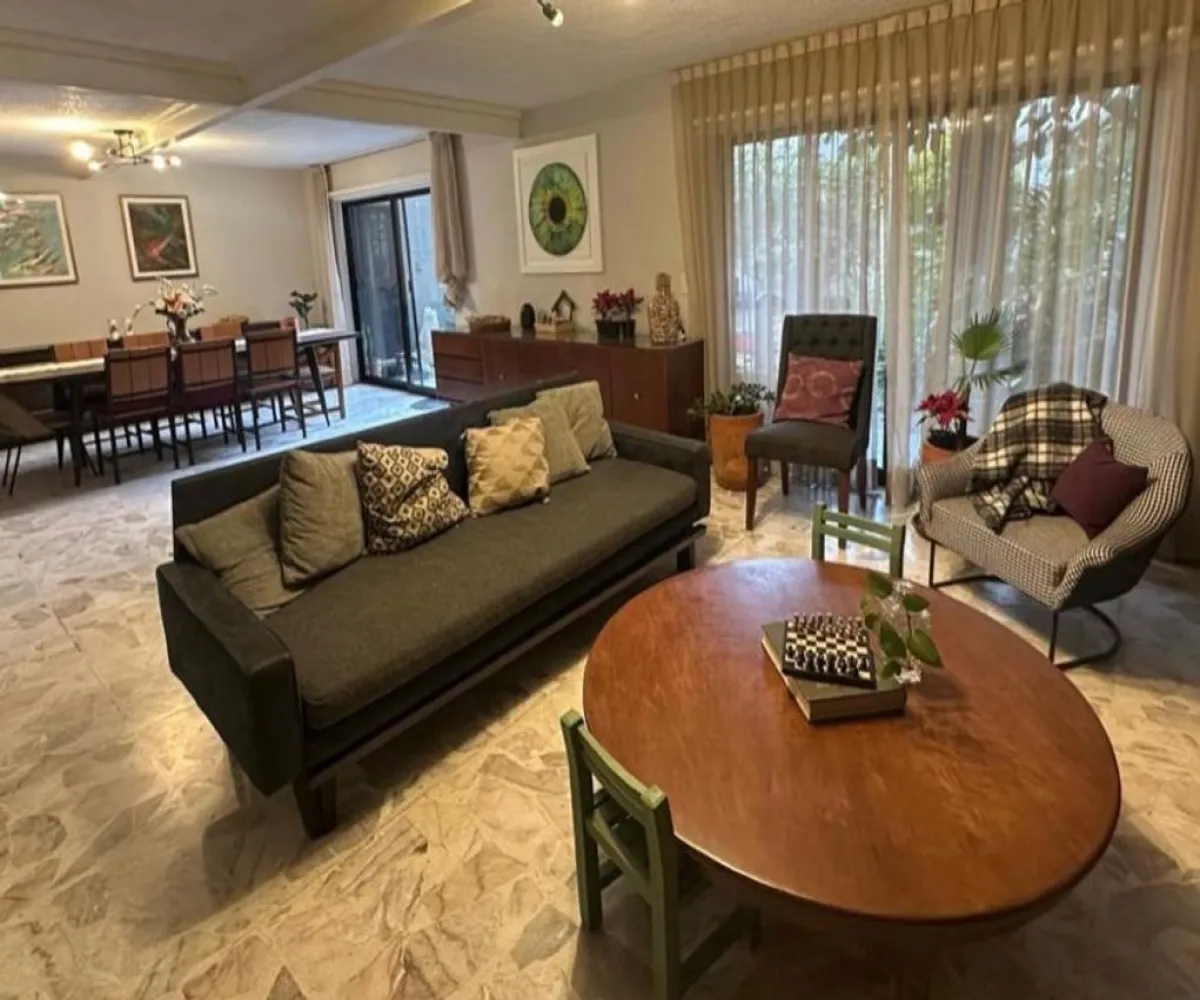 Casa En Venta,Eucalipto Vallarta,Calle Velázquez 122, Zapopan, Jalisco 45020, 4 Habitaciones,3 Baños,Calle Velázquez,1,pSinPw1