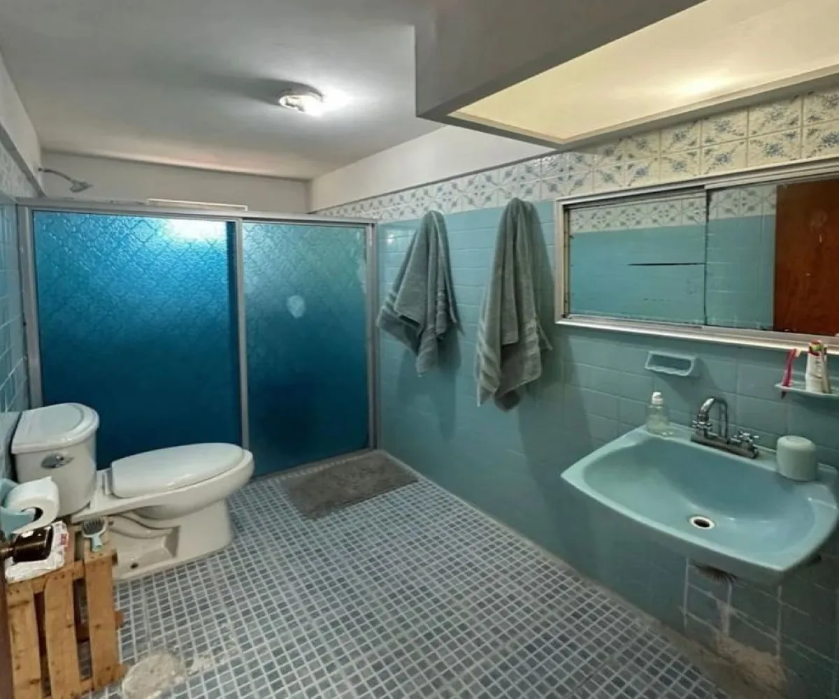 Casa En Venta,Eucalipto Vallarta,Calle Velázquez 122, Zapopan, Jalisco 45020, 4 Habitaciones,3 Baños,Calle Velázquez,1,pSinPw1