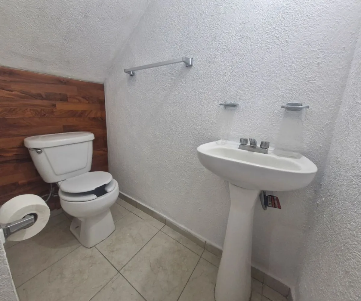 Casa En Venta,Los Tréboles,Avenida los Tréboles 2319, Zapopan, Jalisco 45200, 3 Habitaciones,1 Baño,Avenida los Tréboles,2,pjvfm1t