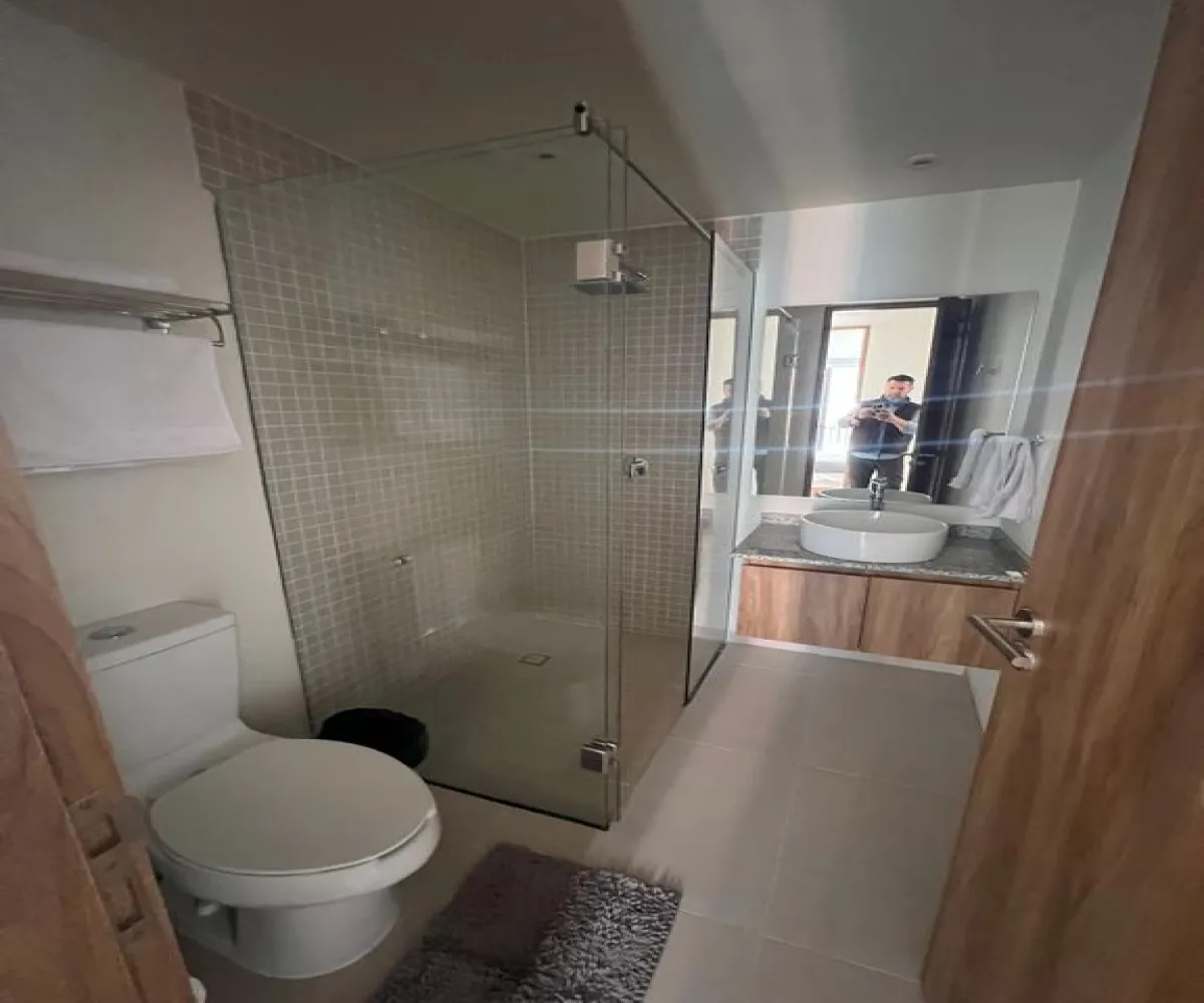 Departamento En Venta,Lomas del Country,Avenida Plan de San Luis 2058, Guadalajara, Jalisco 44610, 2 Habitaciones,2 Baños,Avenida Plan de San Luis,1,pNbw537