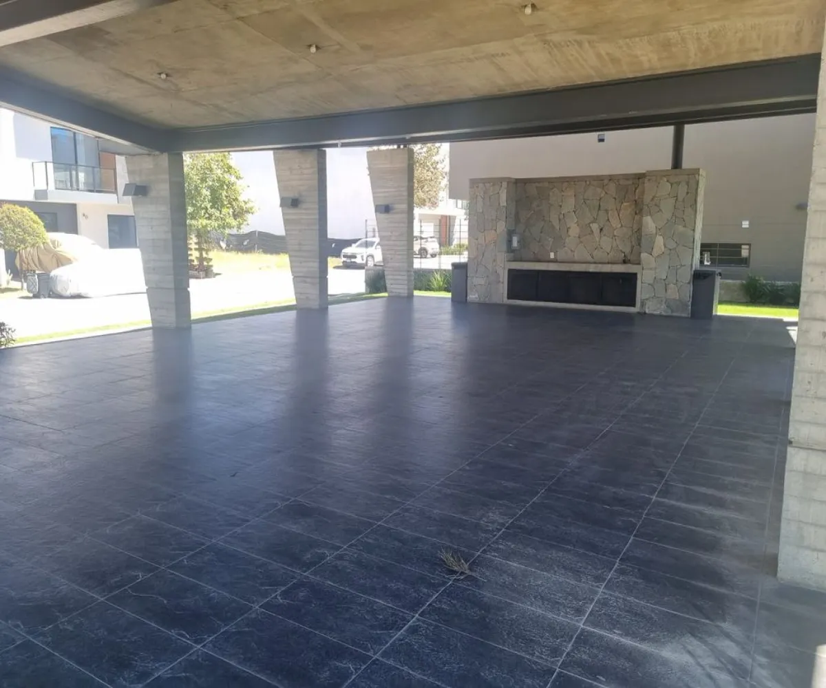 Casa En Venta,Parques Vallarta,Paseo del Norte 3322 87, Zapopan, Jalisco 45134, 4 Habitaciones,5 Baños,Paseo del Norte,1,pFdtoTe