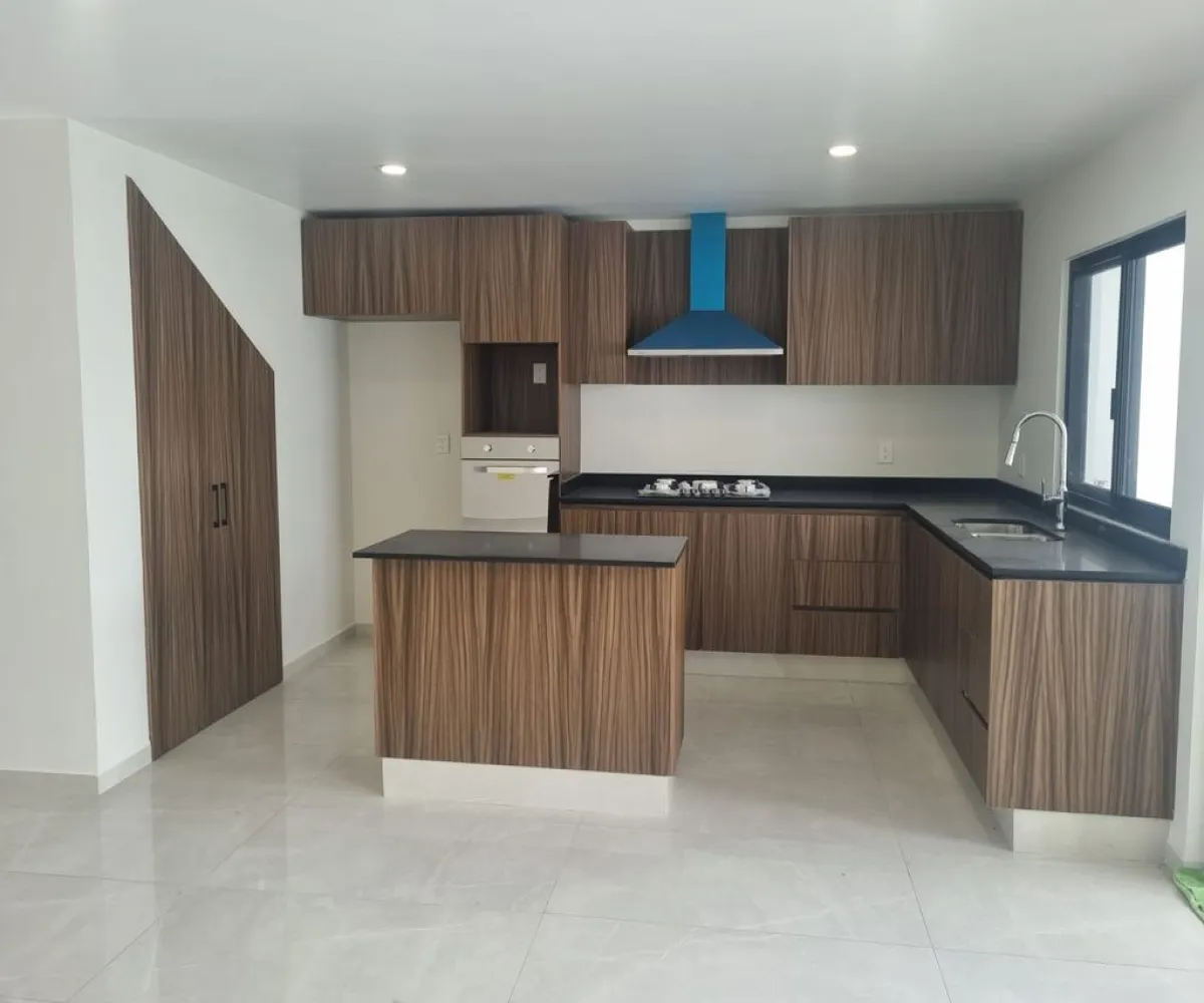 Casa En Venta,Parques Vallarta,Paseo del Norte 3322 87, Zapopan, Jalisco 45134, 4 Habitaciones,5 Baños,Paseo del Norte,1,pFdtoTe
