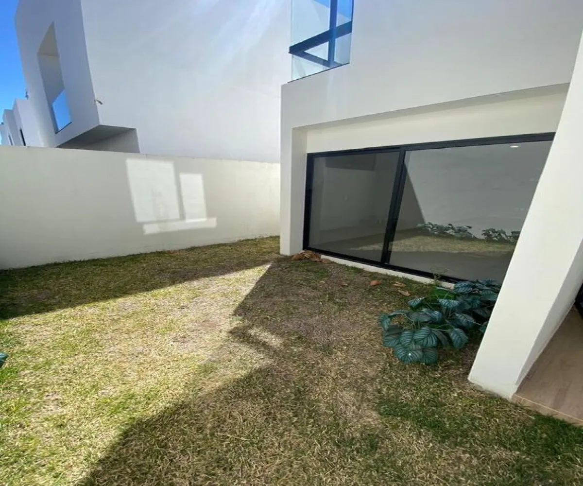 Casa En Venta,Parques Vallarta,Paseo del Norte 3322 87, Zapopan, Jalisco 45134, 4 Habitaciones,5 Baños,Paseo del Norte,1,pFdtoTe