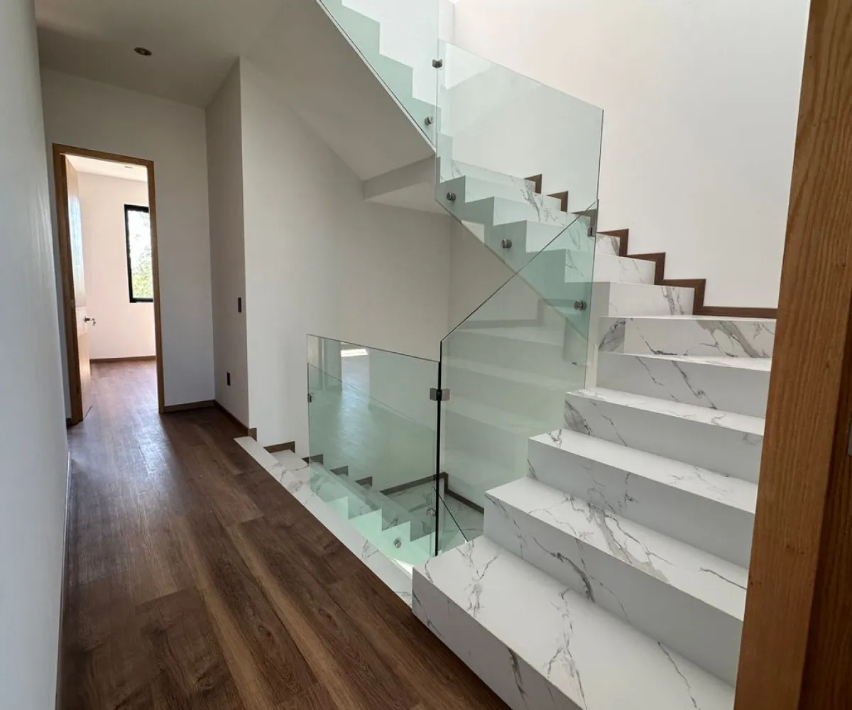 Casa En Venta,Valle Imperial,Avenida Paseo de los Emperadores 400 44, Zapopan, Jalisco 45134, 3 Habitaciones,3 Baños,Avenida Paseo de los Emperadores,3,prcLmtX