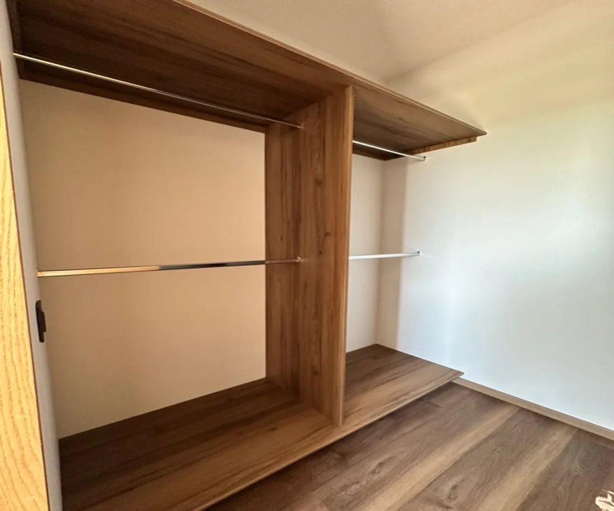 Casa En Venta,Valle Imperial,Avenida Paseo de los Emperadores 400 44, Zapopan, Jalisco 45134, 3 Habitaciones,3 Baños,Avenida Paseo de los Emperadores,3,prcLmtX