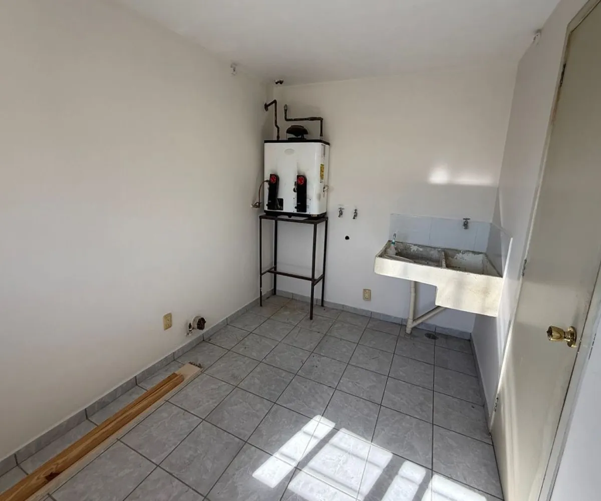 Casa En Renta,Camino Real,Santo Domingo 4330, Zapopan, Jalisco 45040, 5 Habitaciones,4 Baños,Santo Domingo ,3,pz8z8fS