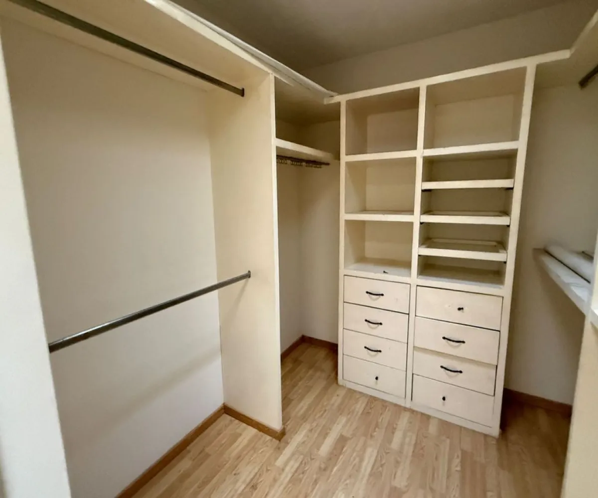 Casa En Renta,Camino Real,Santo Domingo 4330, Zapopan, Jalisco 45040, 5 Habitaciones,4 Baños,Santo Domingo ,3,pz8z8fS