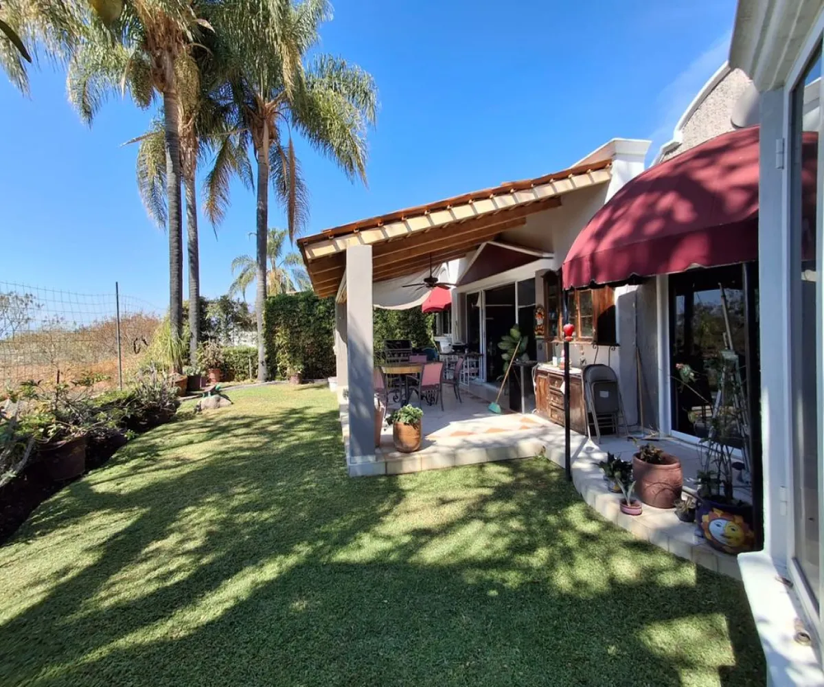 Casa En Venta,San Antonio Tlayacapan,Libramiento Chapala-Ajijic Vista Alegre 145 6, Chapala, Jalisco 45905, 3 Habitaciones,2 Baños,Libramiento Chapala-Ajijic Vista Alegre,1,p07PlqW