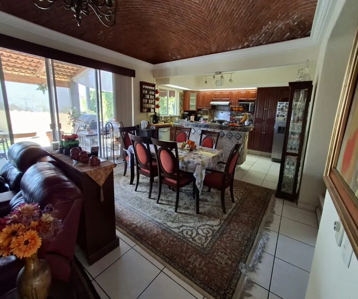 Casa En Venta,San Antonio Tlayacapan,Libramiento Chapala-Ajijic Vista Alegre 145 6, Chapala, Jalisco 45905, 3 Habitaciones,2 Baños,Libramiento Chapala-Ajijic Vista Alegre,1,p07PlqW