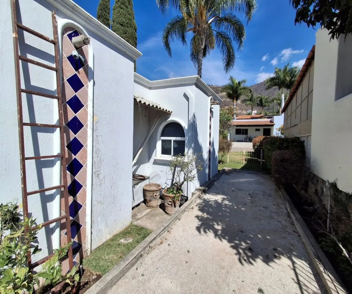 Casa En Venta,San Antonio Tlayacapan,Libramiento Chapala-Ajijic Vista Alegre 145 6, Chapala, Jalisco 45905, 3 Habitaciones,2 Baños,Libramiento Chapala-Ajijic Vista Alegre,1,p07PlqW