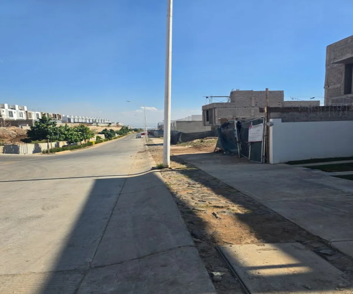 Terreno En Venta,Toluquilla,av manuel lopez cotilla 1145 177, San Pedro Tlaquepaque, Jalisco 45610,av manuel lopez cotilla ,1,pFEEFdU