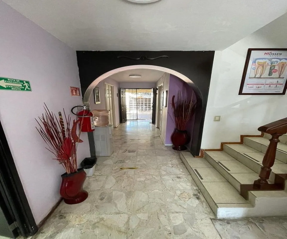 Casa En Venta,Arboledas,Avenida Nicolás Copérnico 4324, Zapopan, Jalisco 45070, 5 Habitaciones,3 Baños,Avenida Nicolás Copérnico,1,pxLUygS