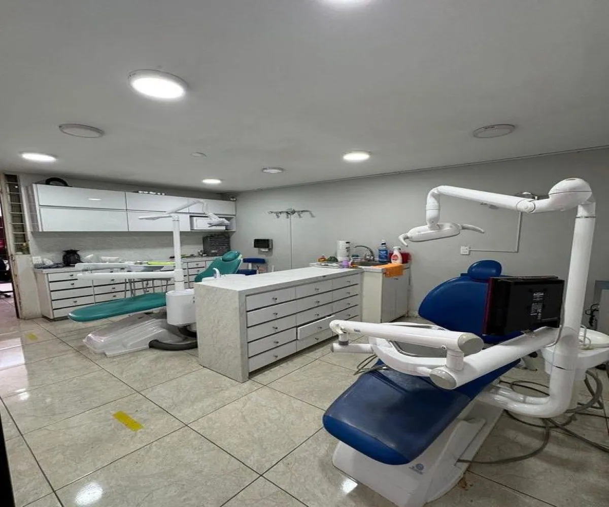 Casa En Venta,Arboledas,Avenida Nicolás Copérnico 4324, Zapopan, Jalisco 45070, 5 Habitaciones,3 Baños,Avenida Nicolás Copérnico,1,pxLUygS