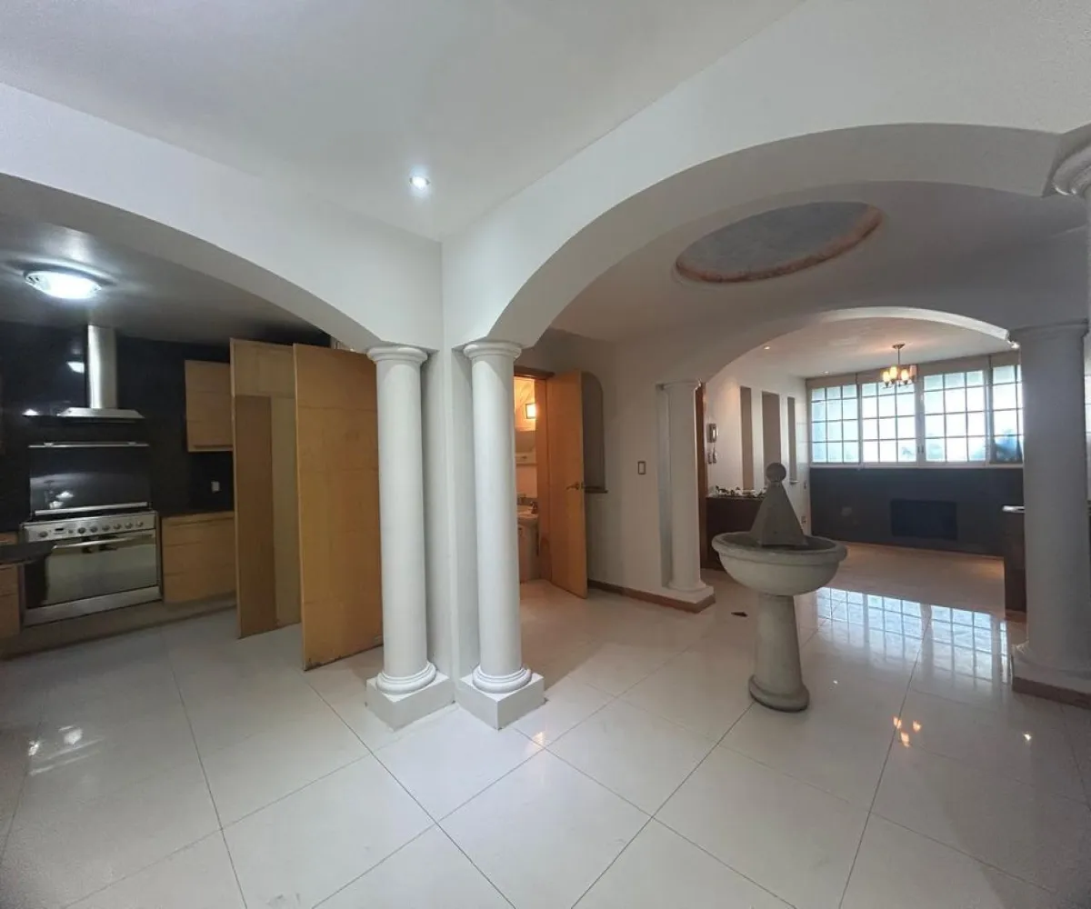 Casa En Renta,Mezquitan Country,Calle Ghilardi 1157, Guadalajara, Jalisco 44260, 5 Habitaciones,3 Baños,Calle Ghilardi,1,pYEIbPd