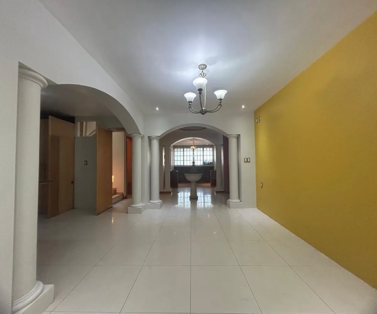 Casa En Renta,Mezquitan Country,Calle Ghilardi 1157, Guadalajara, Jalisco 44260, 5 Habitaciones,3 Baños,Calle Ghilardi,1,pYEIbPd