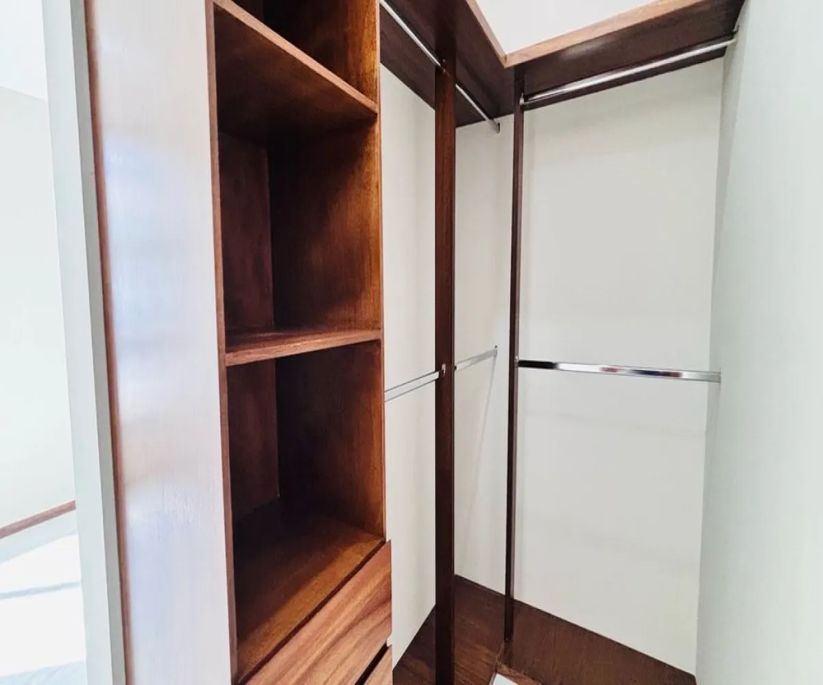 Casa En Venta,EL manantial ,Paseo del fresno 00 00, Tlajomulco de Zúñiga, Jalisco 45645, 4 Habitaciones,4 Baños,Paseo del fresno,1,pWDSaqi