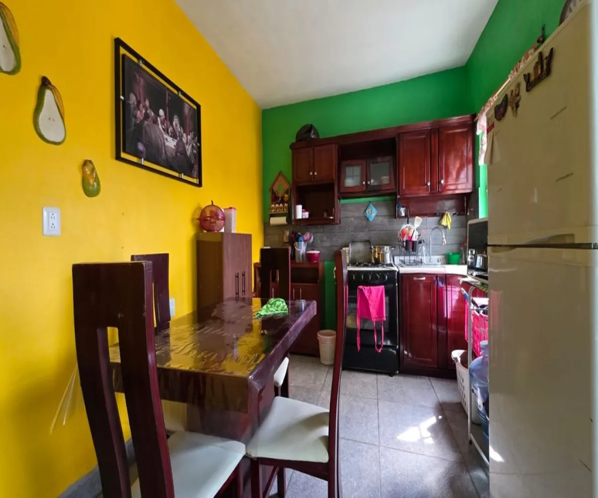 Casa En Venta,La Llave,Felipe Loza 15, San Pedro Tlaquepaque, Jalisco 45618, 6 Habitaciones,4 Baños,Felipe Loza,1,pgwaIJn