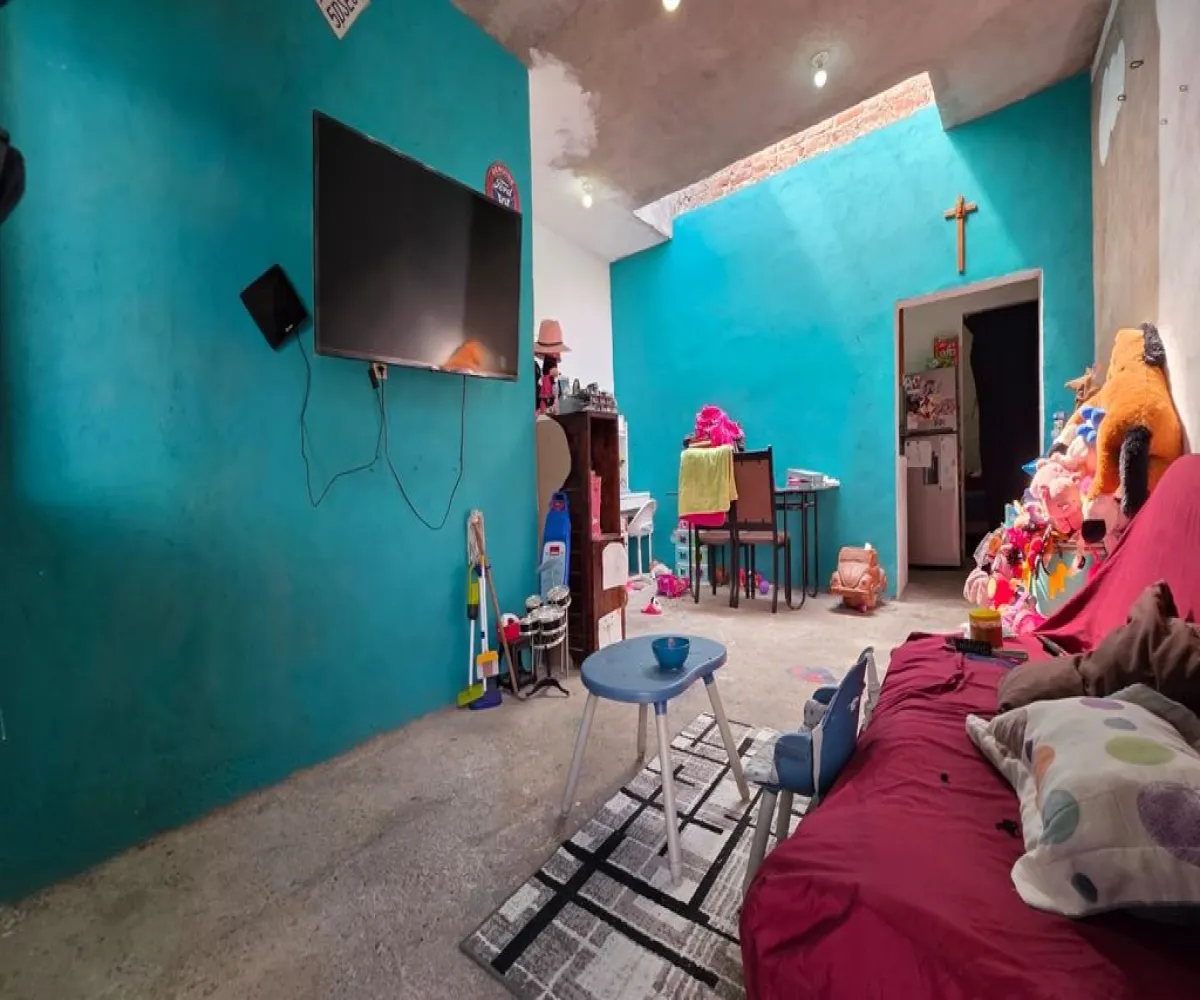 Casa En Venta,La Llave,Felipe Loza 15, San Pedro Tlaquepaque, Jalisco 45618, 6 Habitaciones,4 Baños,Felipe Loza,1,pgwaIJn