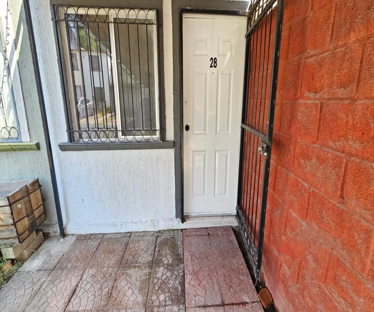 Casa En Venta,San Sebastianito,Avenida González Gallo 1886, San Pedro Tlaquepaque, Jalisco 45601, 2 Habitaciones,1 Baño,Avenida González Gallo,2,p798KKj