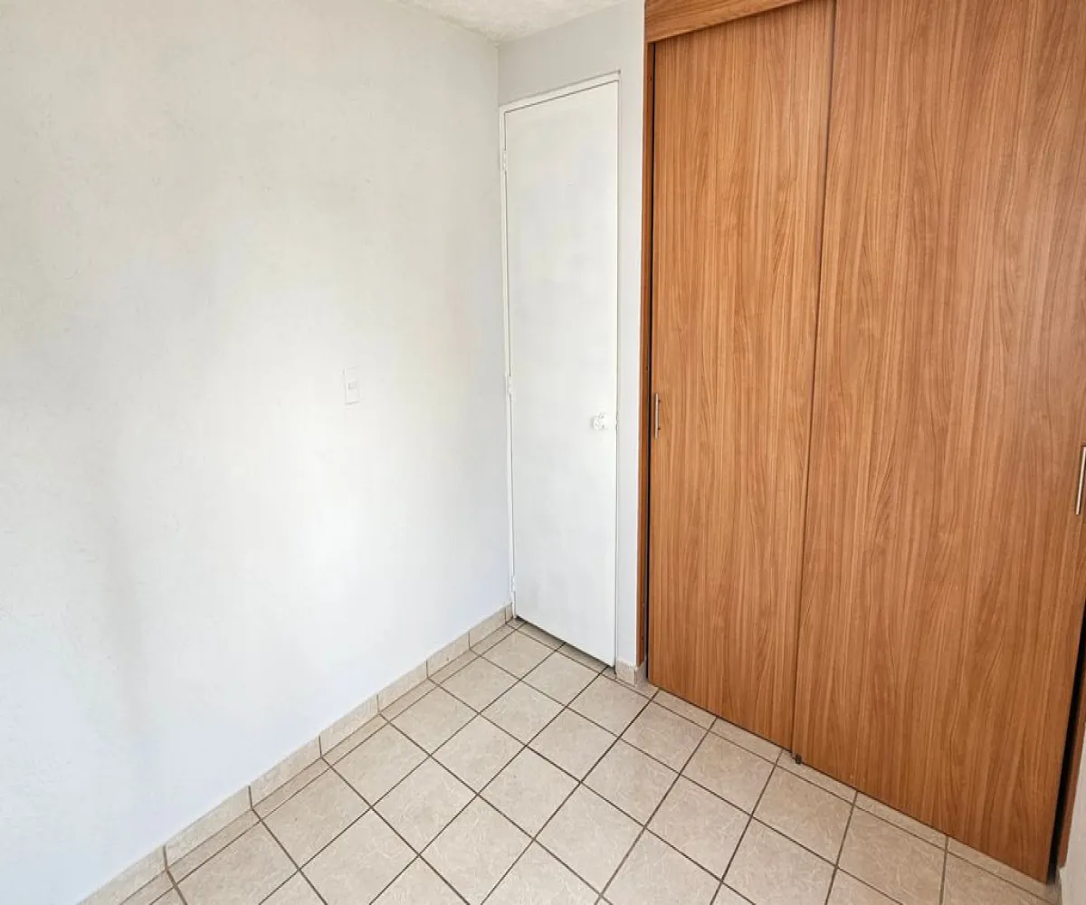 Casa En Venta,San Sebastianito,Avenida González Gallo 1886, San Pedro Tlaquepaque, Jalisco 45601, 2 Habitaciones,1 Baño,Avenida González Gallo,2,p798KKj