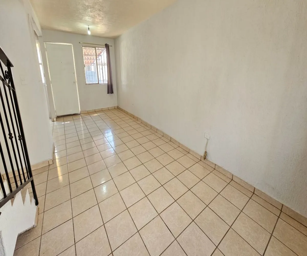 Casa En Venta,San Sebastianito,Avenida González Gallo 1886, San Pedro Tlaquepaque, Jalisco 45601, 2 Habitaciones,1 Baño,Avenida González Gallo,2,p798KKj