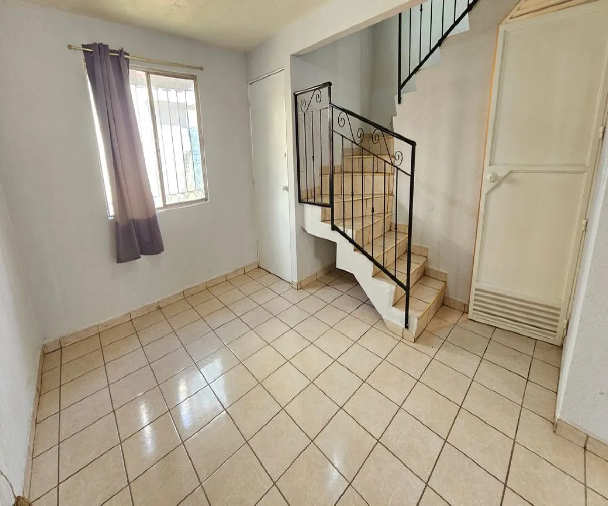 Casa En Venta,San Sebastianito,Avenida González Gallo 1886, San Pedro Tlaquepaque, Jalisco 45601, 2 Habitaciones,1 Baño,Avenida González Gallo,2,p798KKj