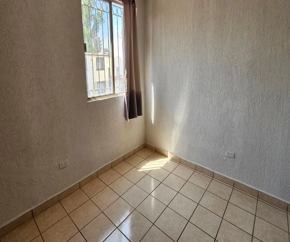 Casa En Venta,San Sebastianito,Avenida González Gallo 1886, San Pedro Tlaquepaque, Jalisco 45601, 2 Habitaciones,1 Baño,Avenida González Gallo,2,p798KKj