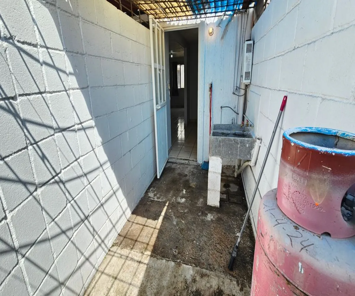 Casa En Venta,San Sebastianito,Avenida González Gallo 1886, San Pedro Tlaquepaque, Jalisco 45601, 2 Habitaciones,1 Baño,Avenida González Gallo,2,p798KKj