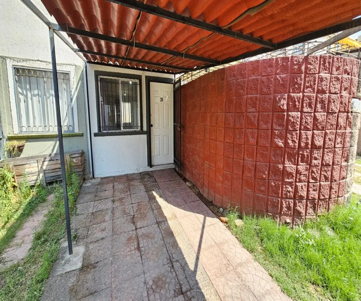 Casa En Venta,San Sebastianito,Avenida González Gallo 1886, San Pedro Tlaquepaque, Jalisco 45601, 2 Habitaciones,1 Baño,Avenida González Gallo,2,p798KKj