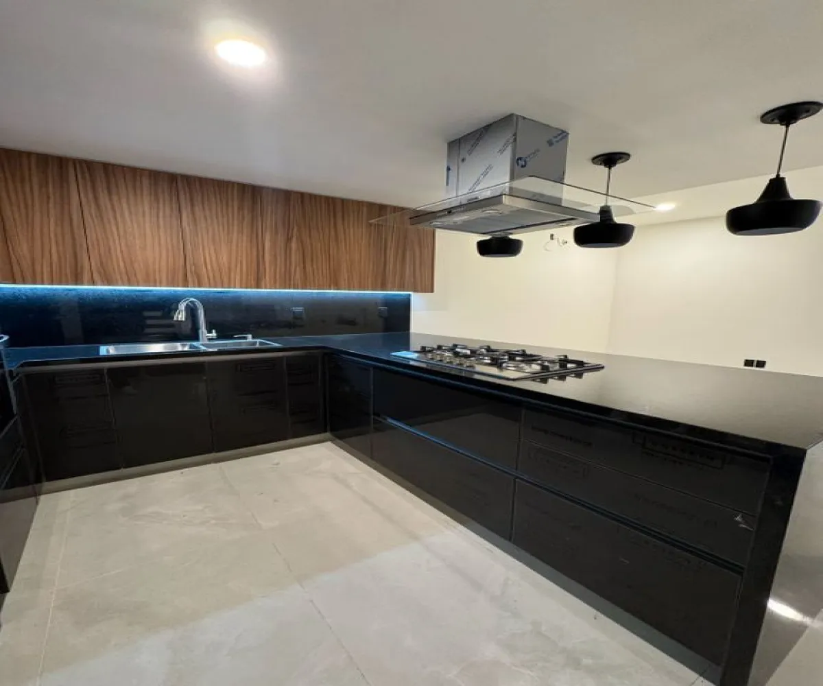 Casa En Venta,Senderos de Monte Verde,Sendero de los Huertos S/N, Tlajomulco de Zúñiga, Jalisco 45640, 2 Habitaciones,3 Baños,Sendero de los Huertos,3,pUO0N1f