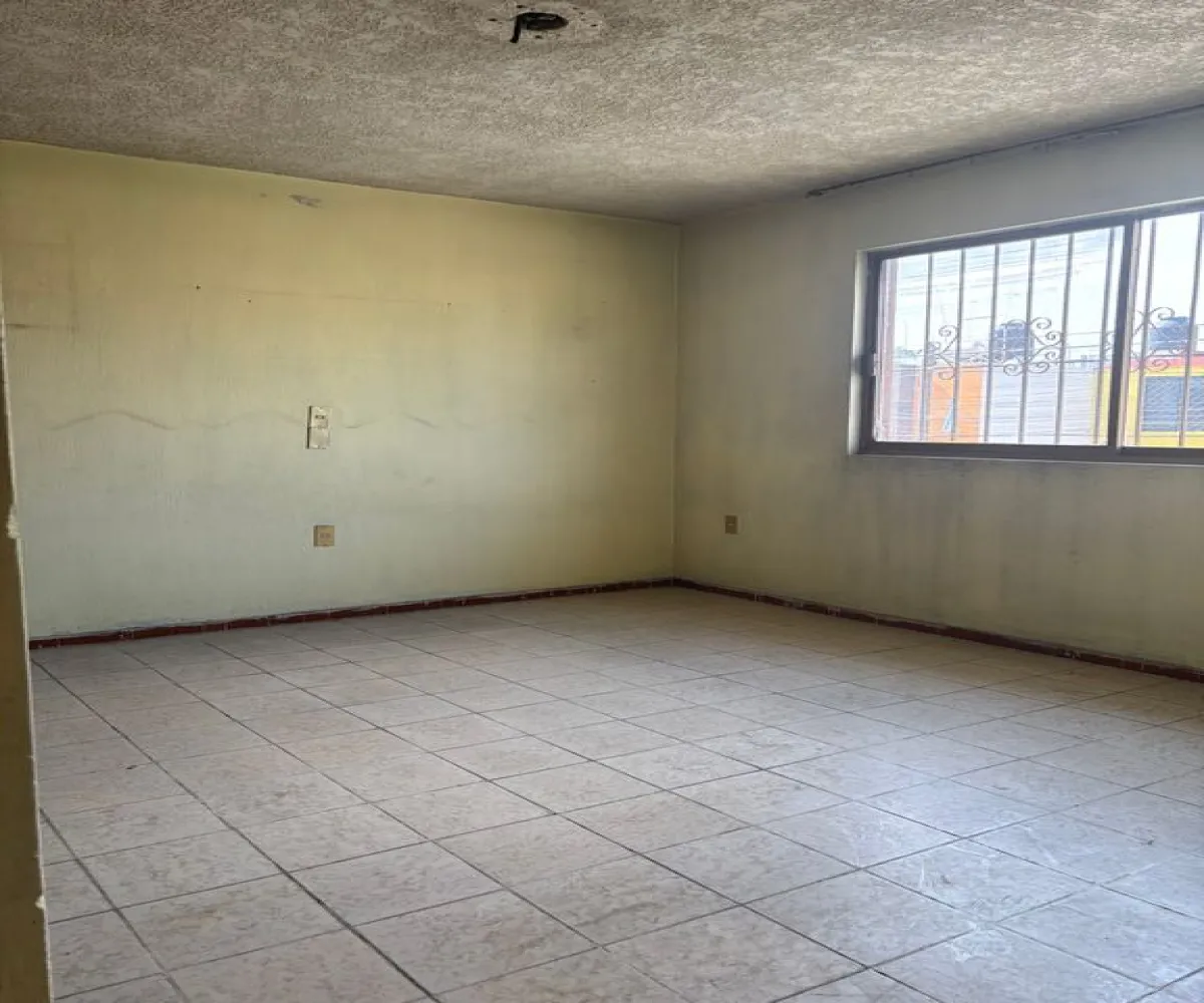Casa En Venta,La Guadalupana,Calle Jacinto López 1114, Guadalajara, Jalisco 44220, 6 Habitaciones,3 Baños,Calle Jacinto López,2,prmAV8e
