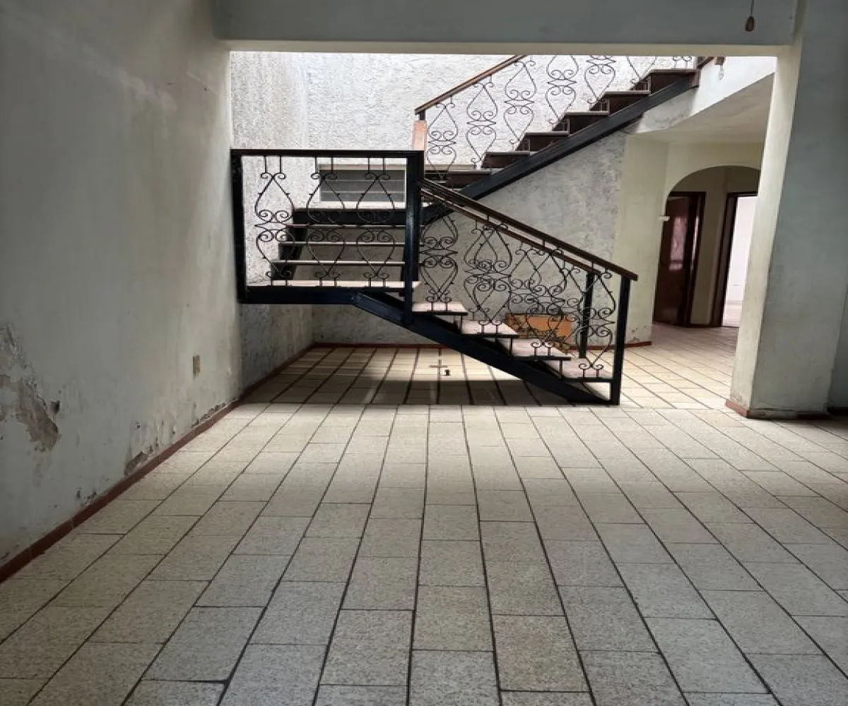 Casa En Venta,La Guadalupana,Calle Jacinto López 1114, Guadalajara, Jalisco 44220, 6 Habitaciones,3 Baños,Calle Jacinto López,2,prmAV8e