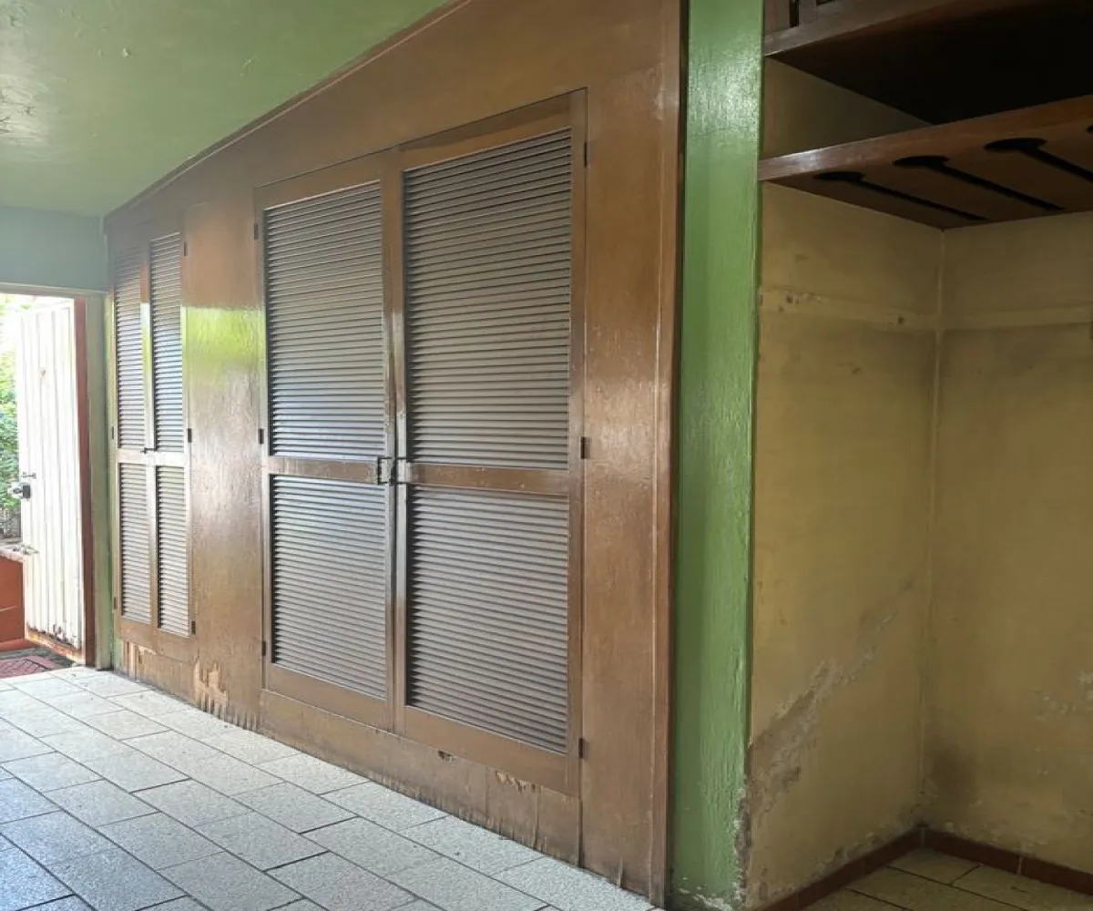 Casa En Venta,La Guadalupana,Calle Jacinto López 1114, Guadalajara, Jalisco 44220, 6 Habitaciones,3 Baños,Calle Jacinto López,2,prmAV8e