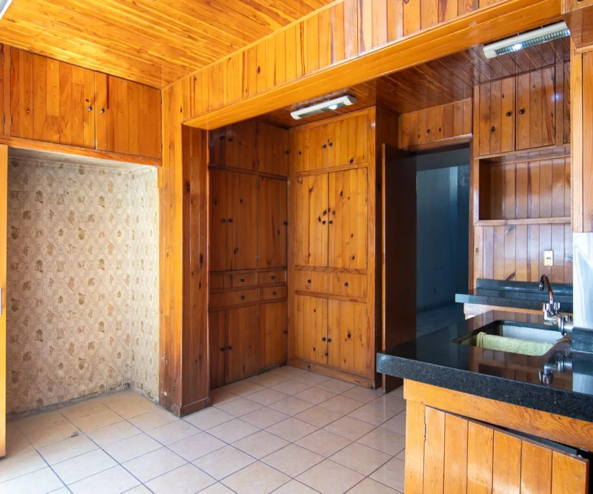 Casa En Venta,Providencia Sección,Otranto 3068, Guadalajara, Jalisco 44639, 1 Cuarto,1 Baño,Otranto,1,pyBiBOx