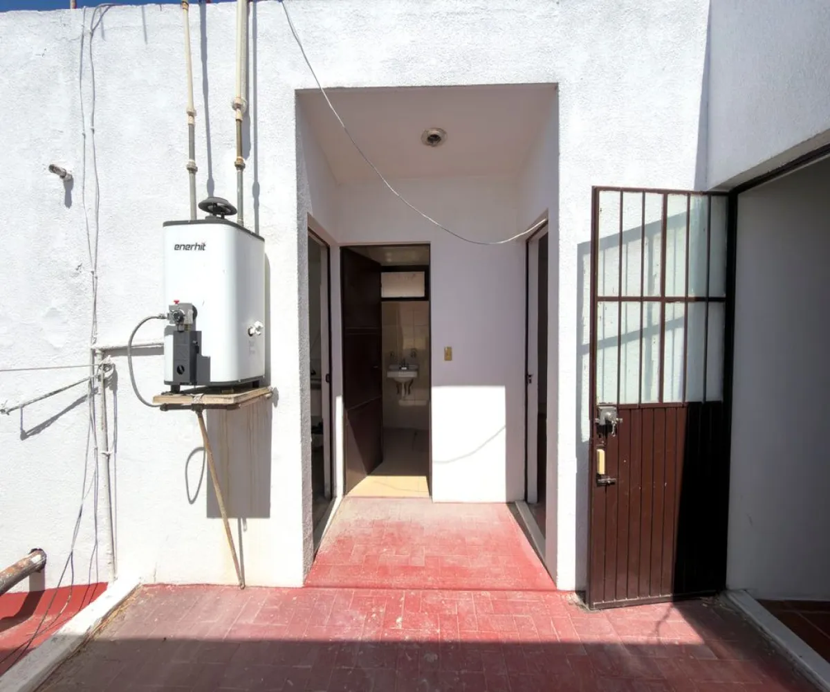 Casa En Venta,Providencia Sección,Otranto 3068, Guadalajara, Jalisco 44639, 1 Cuarto,1 Baño,Otranto,1,pyBiBOx