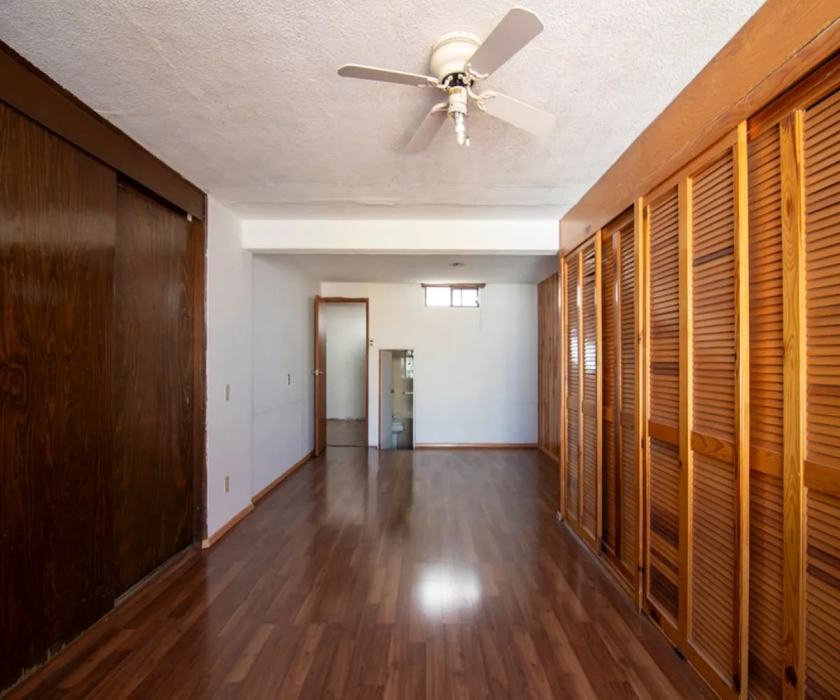 Casa En Venta,Providencia Sección,Otranto 3068, Guadalajara, Jalisco 44639, 1 Cuarto,1 Baño,Otranto,1,pyBiBOx