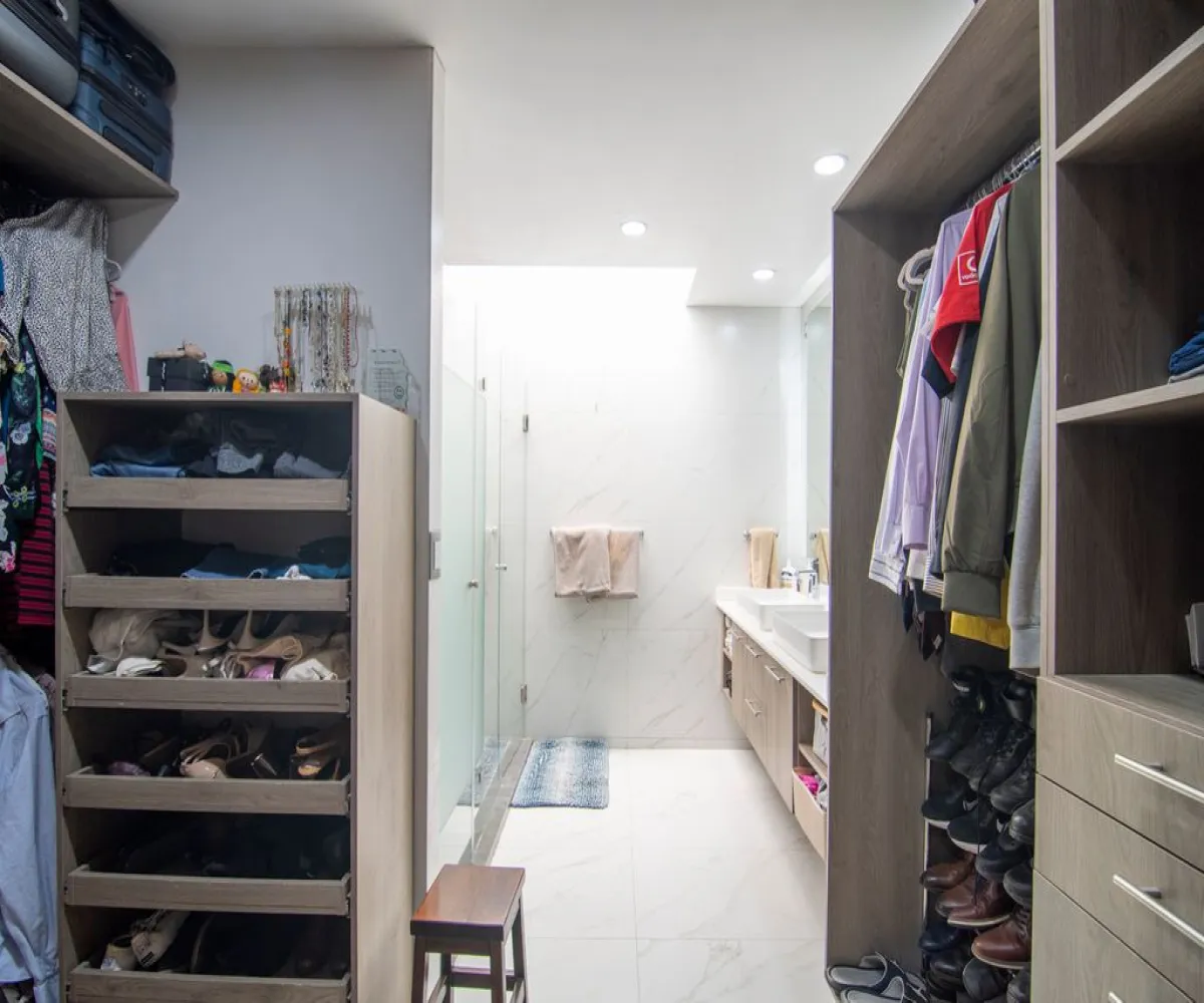 Casa En Venta,Jardines del Sol,Calle Cuitláhuac 4521, Zapopan, Jalisco 45050, 3 Habitaciones,4 Baños,Calle Cuitláhuac,1,pB8v3lx